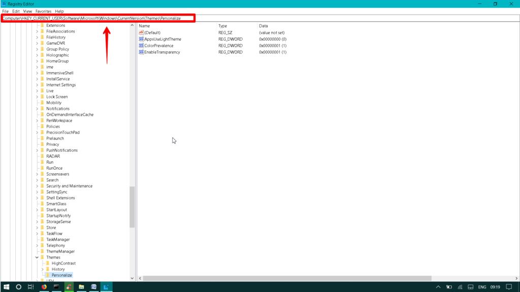HKEY_CURRENT_USER\SOFTWARE\Microsoft\Windows\CurrentVersion\Themes\Personalize